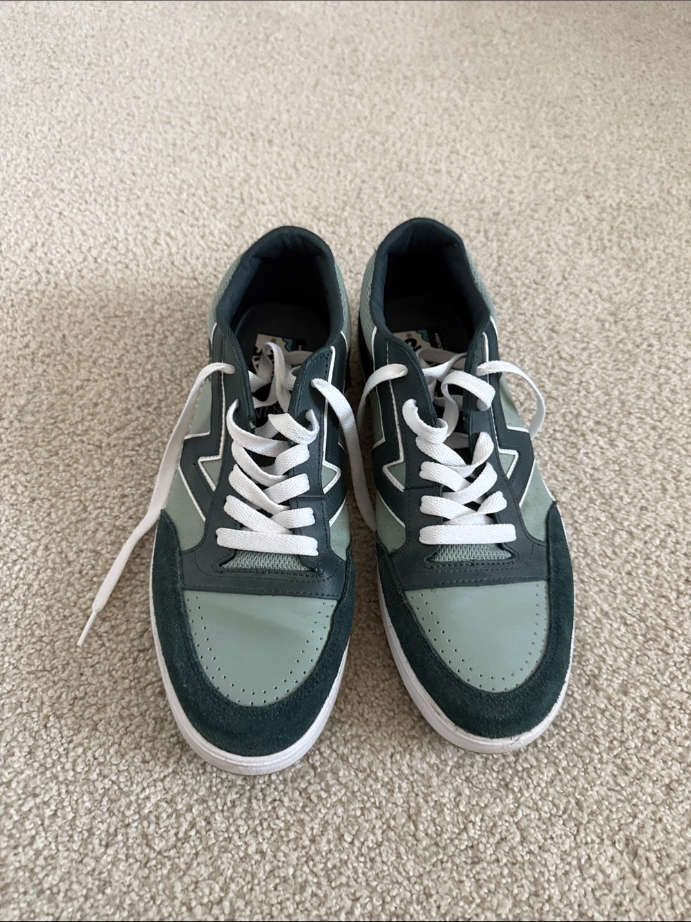 Vans Men's Two-Tone Green Low-Top Lace-Up Sneakers